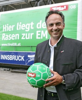 Hansi Müller spielt wieder für Innsbruck-Tirol - BILD