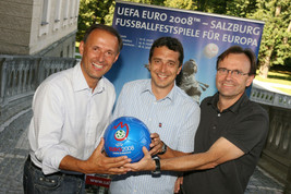 UEFA EURO 2008 TM Host City Salzburg Salzburg - Fußballfestspiele für
Europa - BILD  =
