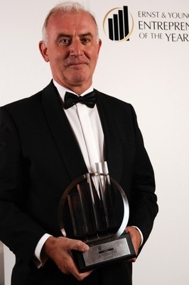 Friedrich Huemer gewann 'Entrepreneur Of The Year 2007' - BILD