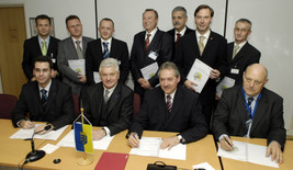 CEE Cluster Agreement: 11 Regionen in Mittel - und Osteuropa arbeiten
in Innovationsfragen zusammen! - BILD