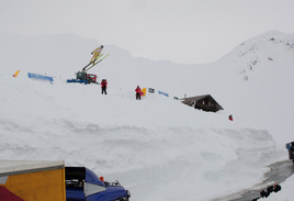 Schneeräumung an der Großglockner Hochalpenstraße fertig gestellt -
BILD