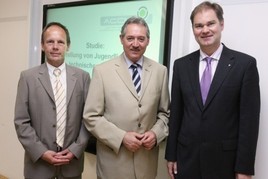 Austria Center for Competence in Mechatronics (ACCM) Studie: Österreich werden die Techniker ausgehen! - BILD