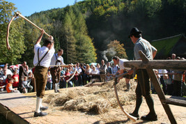 Erlebnistag am 28.09.2008, 9.00 - 17.00 Uhr (Einlass bis 16 Uhr):
Handwerk-Brauchtum-Volksmusik - BILD