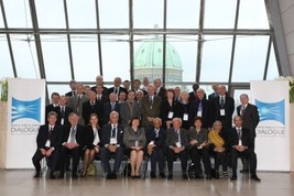'Weltumspannender Dialog für unsere Zukunft' - BILD