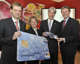 card complete gibt erste österreichische V PAY Karte aus