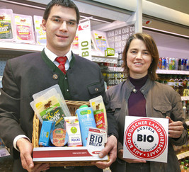 AIZ Agrarisches Informationszentrum AMA Gütesiegel für Bio-Produkte bei VIVA
