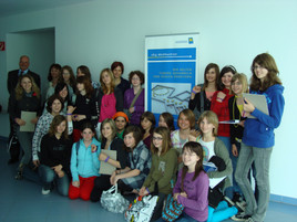 MedAustron auch 2009 wieder interessant für den Girls' Day - BILD