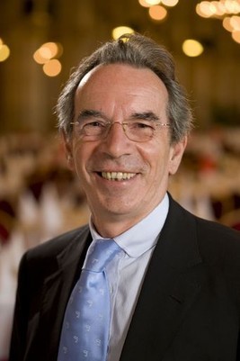Rudolf Kadanka übergibt das Amt des ACB-Präsidenten nach neun Jahren.
Christian Mutschlechner neuer Präsident - BILD