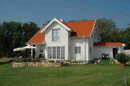 Aktuelle Makler-Umfrage zum Thema Wiederverkaufswert von Gebäuden
Investment-Favorit Massivhaus - BILD