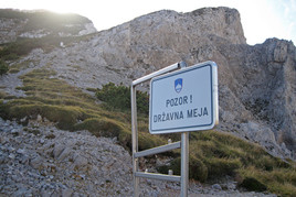 Grenzschild Bielschitza Sattel