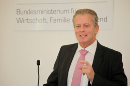 Mitterlehner gibt Startschuss für neue Tourismus-Strategie
