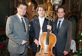 Historisches Violoncello für Michal Stahel.