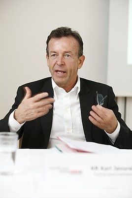 Zufriedenheit der Fachgruppen-Mitglieder Werbung Wien wesentlich
gestiegen - BILD  =
