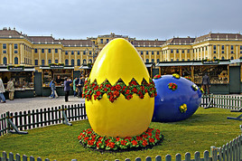 Ostermarkt Schloß Schönbrunn 20.März bis 5. April 2010 -
Frühlingserwachen vor imperialer Kulisse - BILD