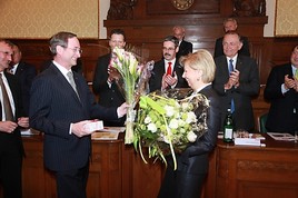 Jank für weitere fünf Jahre an Spitze der WK Wien bestätigt - BILD