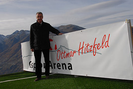 Fußballwettbewerb 'Bergdorf-EM 2012': 'WM-Spiel' Schweiz - Spanien in
der Ottmar Hitzfeld GsponArena (Wallis / CH) - BILD