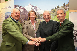 Sonderausstellung zu '75 Jahre Großglockner Hochalpenstraße' - BILD