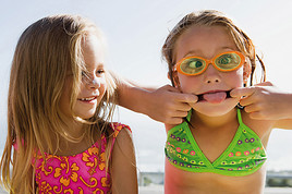 Tiefe Preise trotz Hochsaison? Nur in den FamilySelectHotels Europa!
- BILD  =
