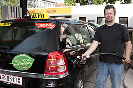 Erdgas-Taxi: Im ersten Jahr 1.000 Euro mehr vom Umsatz  - BILD