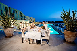 Diadora und Palace Therapia - Die beiden besten kroatischen Plätze, um Familienurlaub zu machen =
