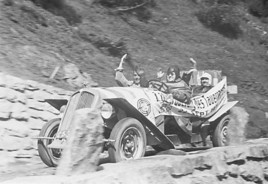 Großglockner Hochalpenstraße feiert 75. Geburtstag mit Fest auf der
Kaiser-Franz-Josefs-Höhe  - BILD  =
