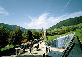Ideen-Alm lässt VIPs locker plaudern - BILD