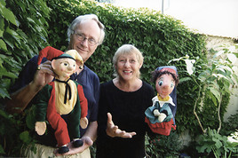 HE-LO Puppentheater bringt Olbrich-Jugendstil-Kinderbuch auf die Bühne  =