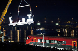 ÖBB/Siemens railjet bei der Linzer Klangwolke 2010
 =