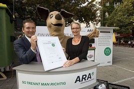 ARA Altstoff Recycling Austria AG Graz erhält ARA-Zertifikat für CO2-Ersparnis durch getrennte
Verpackungssammlung - BILD