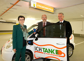 Erste unterirdische E-Tankstelle Österreichs in WIPARK-Garage eröffnet