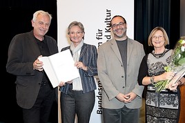 Österreichischer Schulpreis 2010: BM Claudia Schmied zeichnet hervorragende Schulen aus