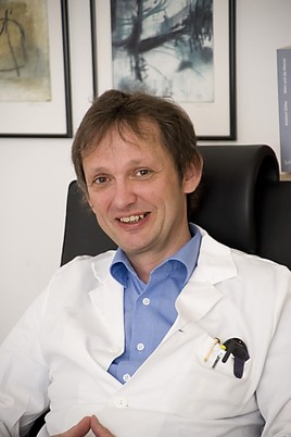 Erster Arzt beginnt Ausbildung für MedAustron
