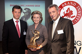 Ausgezeichnet: BRAND LIFE AWARD für Elisabeth Gürtler - BILD