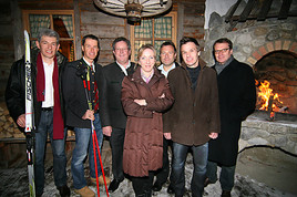 Langlaufen ist der Wintersport der Zukunft! - Voller Erfolg für das
erste Leutascher Kamingespräch - BILD  =
