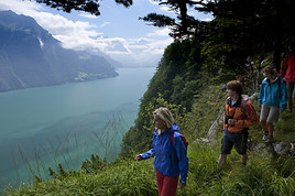 Erlebnisregion Luzern - Vierwaldstättersee: Wandern mit Swiss Trails
- BILD
