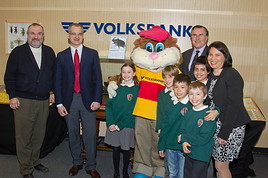 Viele, kleine und große Monster in der Volksbank Wien - BILD