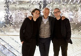 Transparente Kreativräume: Neue Installationen in den Kuben von
Swarovski Wien  - BILD