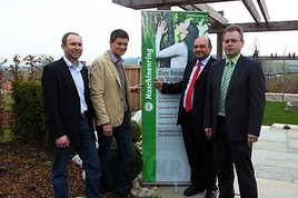 Maschinenring Service Oberösterreich Maschinenring-Expertenteam präsentiert Gartenarchitektur: Preview auf
der Landesgartenschau 2011 - BILD