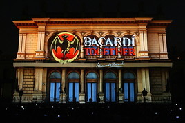 BACARDI TOGETHER 3D NIGHT - faszinierende 3D Projektion in Wien -
BILD