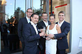real VIENNA IMMO-NIGHT 2011: Es ist alles Gold, was schmeckt