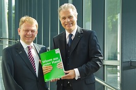 Das neue Kursbuch des WIFI Wien ist da! - BILD