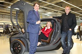 BM für Verkehr, Innovation und Technologie Bures bei KTM-Weltpremiere: 'E-Mobilität made in Austria ist Realität'