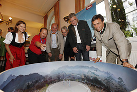 RDA-Messe Köln - Großes Interesse an Tirol - BILD  =
