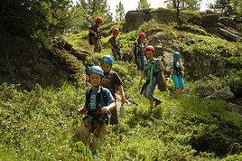 Hirschen Camp 2011 im Seehotel Jägerwirt: 88 Alpen RangerInnen sagen
'DANKE für die coole Zeit!' - BILD
