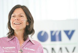 OMV Aktiengesellschaft K2 Erlebnisse von OMV Testimonial Gerlinde Kaltenbrunner