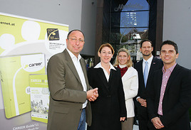 GPK EVENT UND KOMMUNIKATIONSMANAGEMENT GMBH CAREER GUIDE veranstaltet zweiten Almdudler Karriere Gipfel - BILD