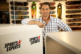Die Sports Experts Sports-Story - Ein Jahr nach dem Quantensprung -
ANHÄNGE  =
