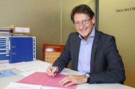 BZÖ-Chef Bucher hat das Bildungsvolksbegehren unterschrieben