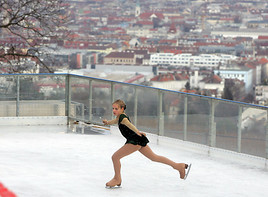 Eröffnung Wilhelminenberg on Ice - Eislaufen über den Dächern Wiens