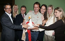 Martini im Burgenland - Eine Gans hat überlebt  - BILD